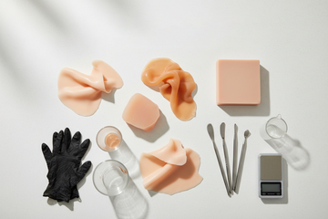 Understanding Silicone Coloration: Internal Pigments vs Surface Coatings